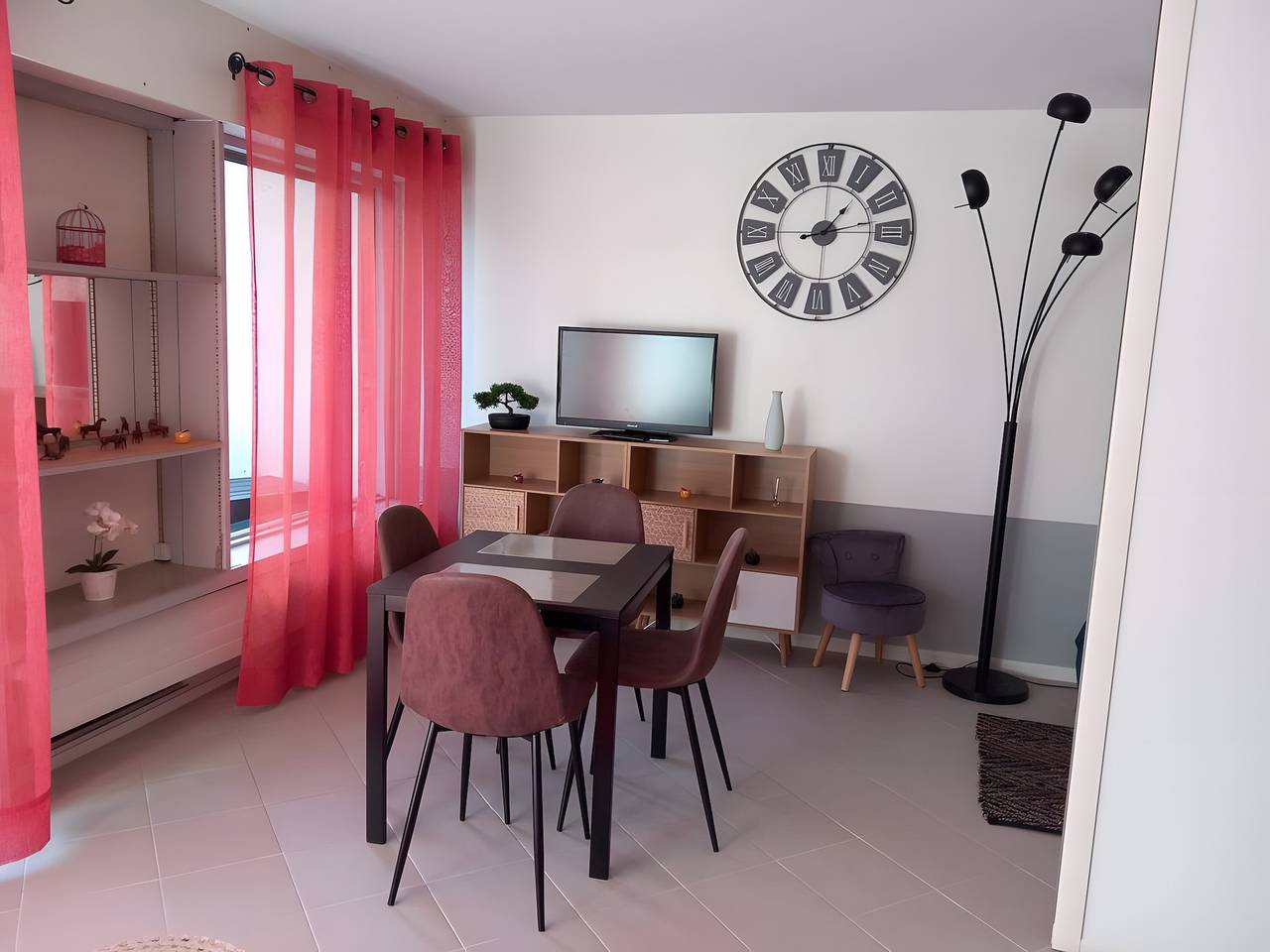 Gehele studio, Côte Fleurie - Le Studio Olliffe, centrum Deauville! in Deauville, Lisieux en omgeving