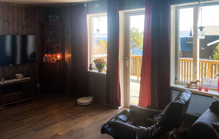 Ferienhaus für 6 Personen, mit Terrasse und Garten in Tröndelag - 4