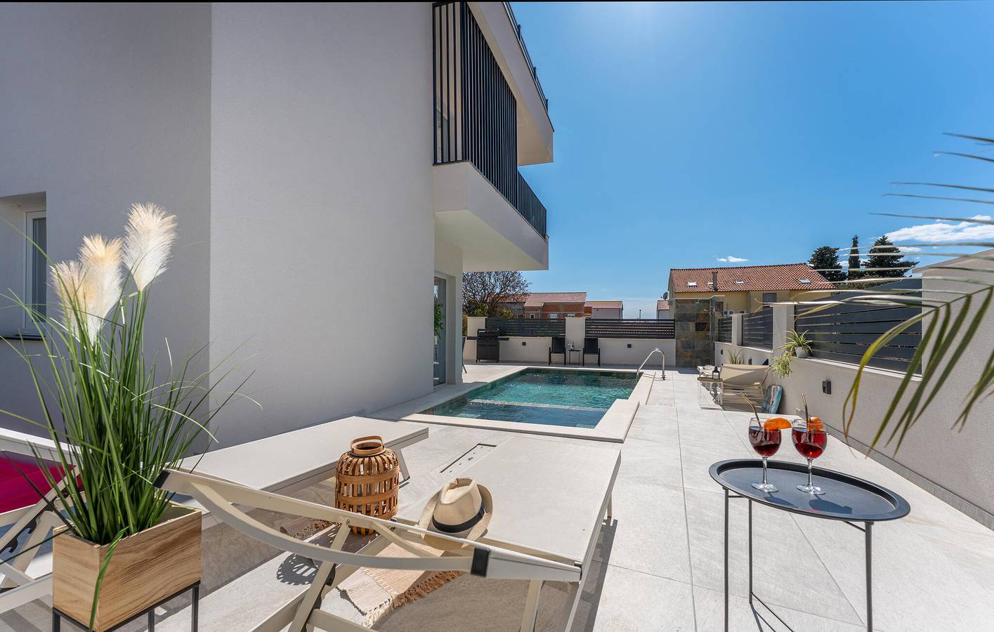 Ferienhaus für 10 Personen mit Terrasse in Drage, Zadar