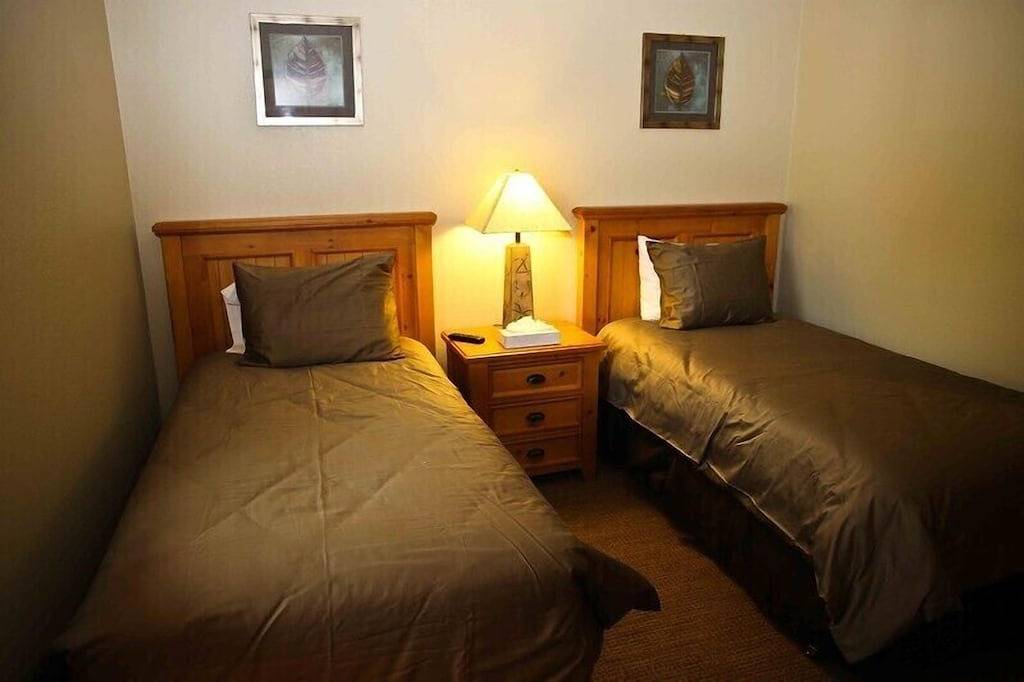 Eagle Run # 204 - Luxus Ski-In Ski-Out / Slope-Side; 3 Schlafzimmer in Mammoth Lakes, Mammoth Mountain