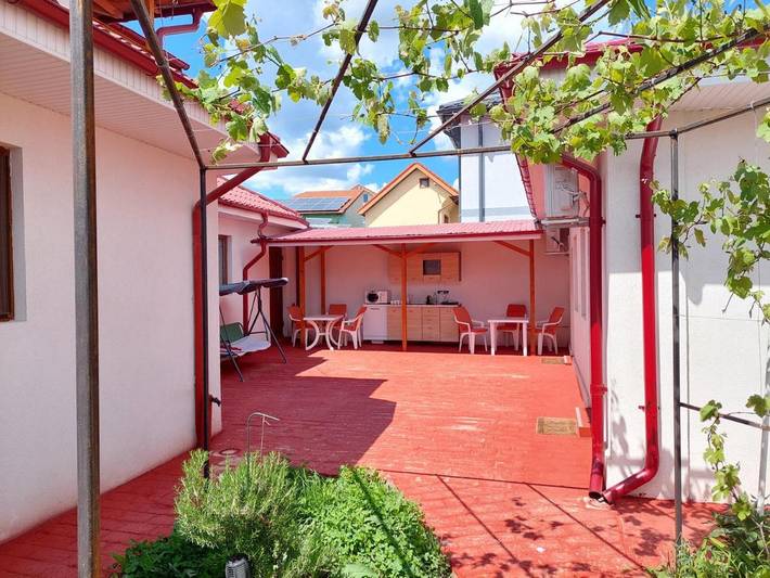 Gîte pour 5 personnes, avec vue et jardin dans Mangalia - 2