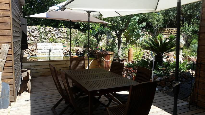 Chalet pour 4 personnes, avec terrasse ainsi que jardin et jacuzzi dans l' Hérault - 4