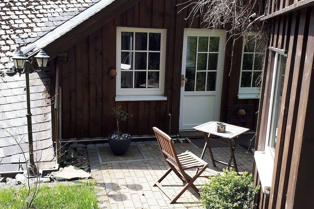 Ganze Wohnung, Große Ferienwohnung (90m2) direkt in der Natur gelegen in Silbach, Winterberg