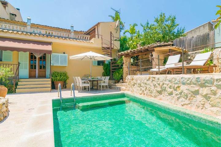 Chalet para 6 personas, con piscina - 1