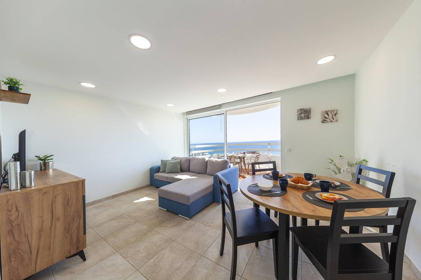 Ganze Wohnung, Ferienwohnung für 3 Personen mit Balkon in Praia da Rocha, Portimão