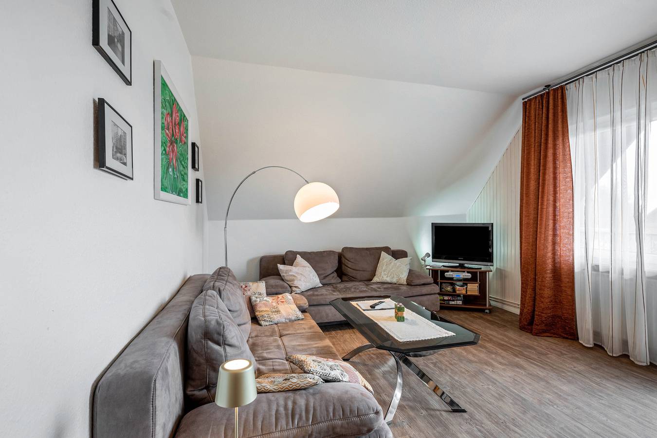 Apartamento entero, Apartamento 'Abendsonne' con jardín compartido, balcón y Wi-Fi in Stinteck, Westerdeichstrich