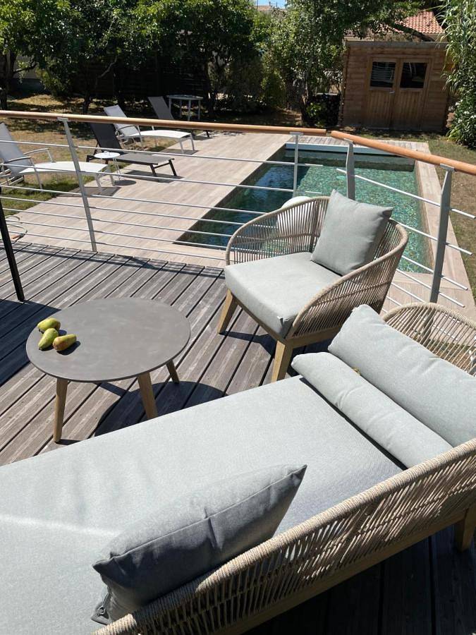 Location de vacances pour 7 personnes, avec jardin ainsi que piscine et vue dans Plage du Platin - 2