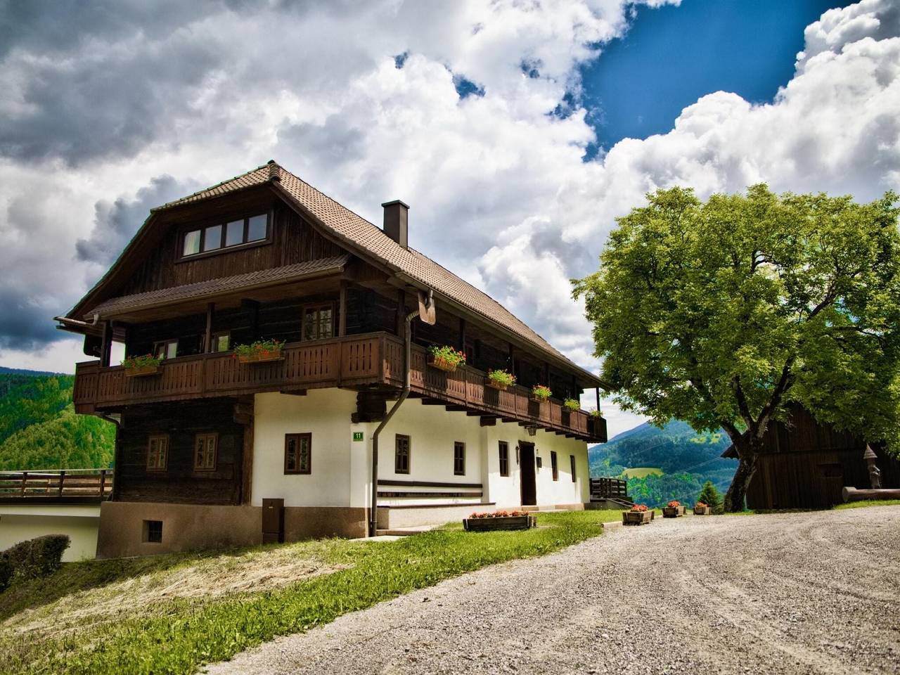 Bauernhaus in Afritz nahe Gerlitzen in Treffen am Ossiacher See, Villach-Land