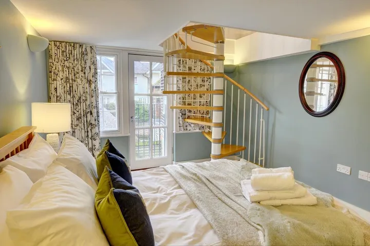 Holiday apartment for 8 people, with balcony and view - 1