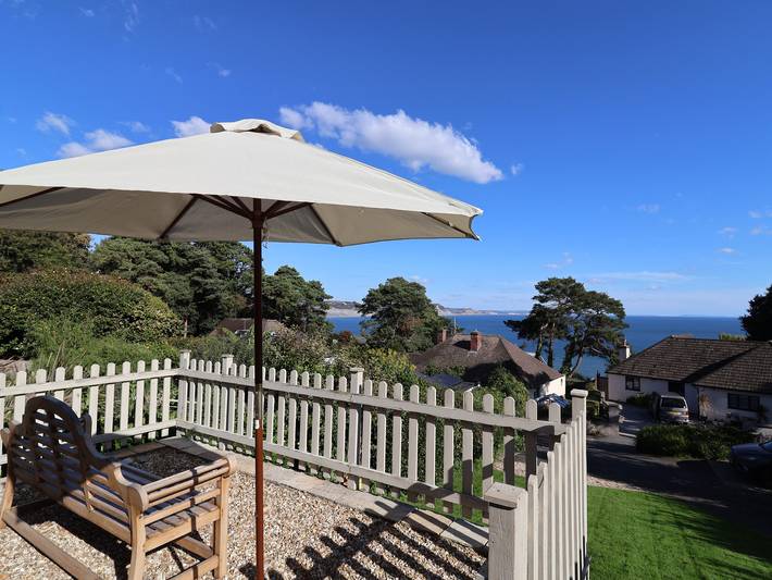 Bungalow for 6 people, with garden in Dorset