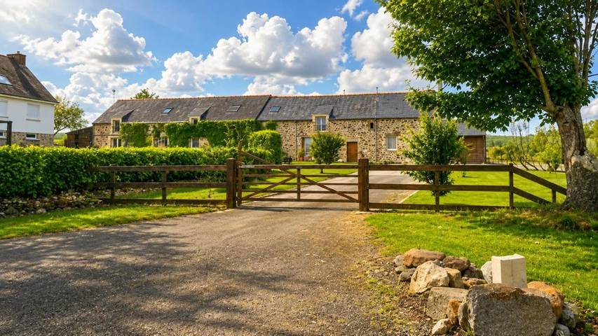 Maison de vacances pour 6 personnes, avec Terrasse et Jardin ainsi que Piscine et Vue