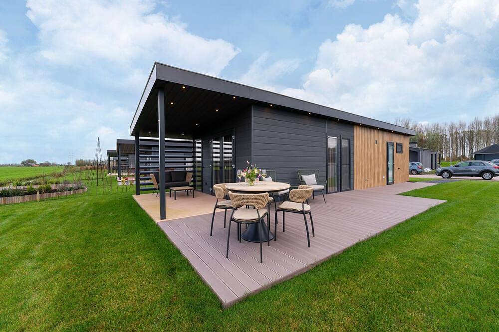 Ferienhaus am Wasser im Grünen Herzen in Oud Ade, Südholland