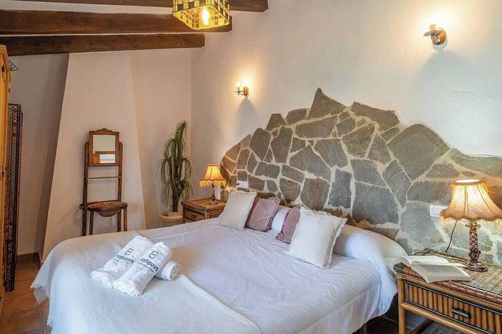 Gîte pour 12 personnes, avec balcon et jardin à Alozaina - 2
