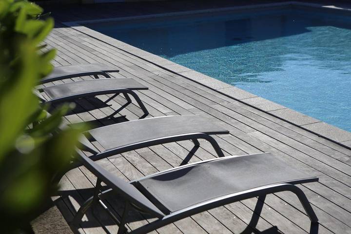 Location de vacances pour 7 personnes, avec vue ainsi que jardin et piscine, animaux acceptés à Lecci - 2