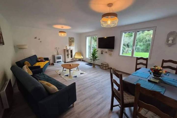 Maison de vacances pour 6 personnes, avec jardin ainsi que terrasse et jacuzzi