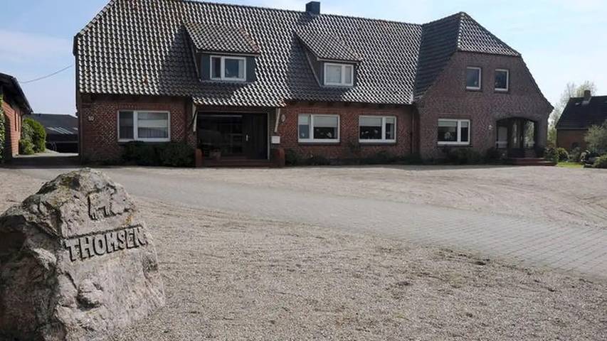 Ferienwohnung für 4 Personen, mit Terrasse und Garten in Hasselberg - 2