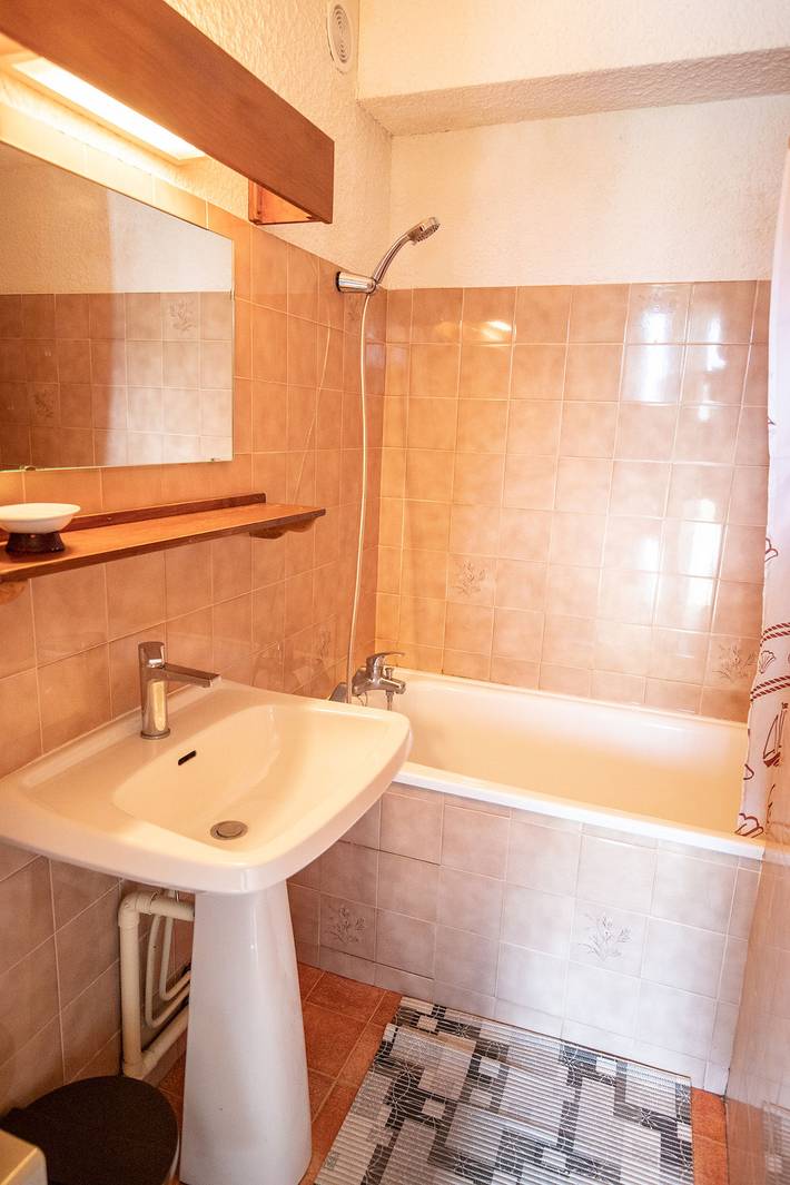 Gîte pour 6 personnes, avec balcon/terrasse, animaux acceptés dans La Norma - 4