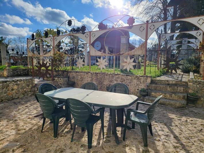 Location de vacances pour 8 personnes, avec terrasse, animaux acceptés à Chisseaux - 4