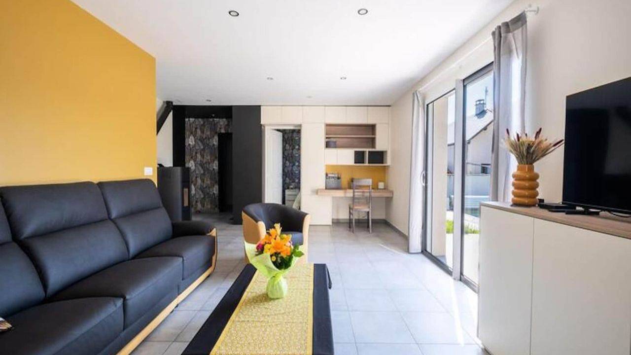 Entire holiday apartment, Ferienwohnung für 6 Personen (110 m²) in Marvejols in Marvejols, Mende region