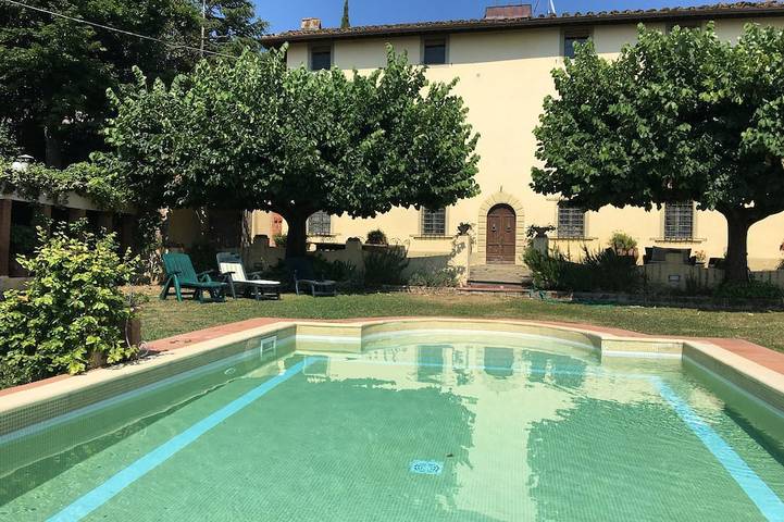 Villa für 8 Personen, mit Garten in Lamporecchio