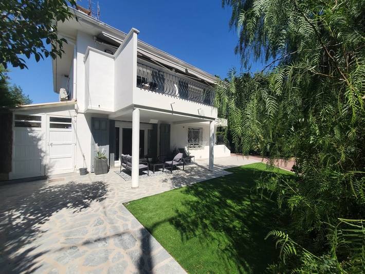 Gîte pour 5 personnes, avec jardin dans Plage du Port Fréjus - 2