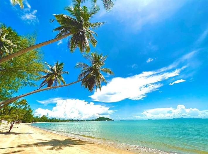 Bungalow para 2 personas, con vistas y jardín además de vistas al lago y piscina en Koh Samui