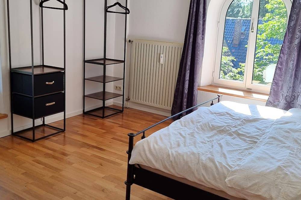 Ganze Wohnung, Leo11 – Stilvolle Wohnung im Jugendstilhaus im Zentrum Traunsteins in Traunstein, Chiemsee