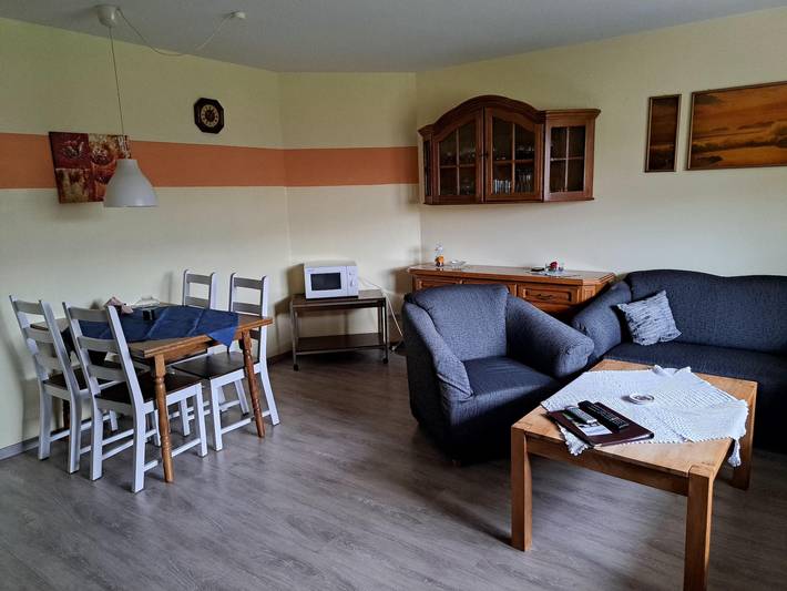 Entire holiday apartment, Apartment, shower, toilet, 2 bed rooms in Jünkerath, Rureifel (Nordrhein-westfalen)