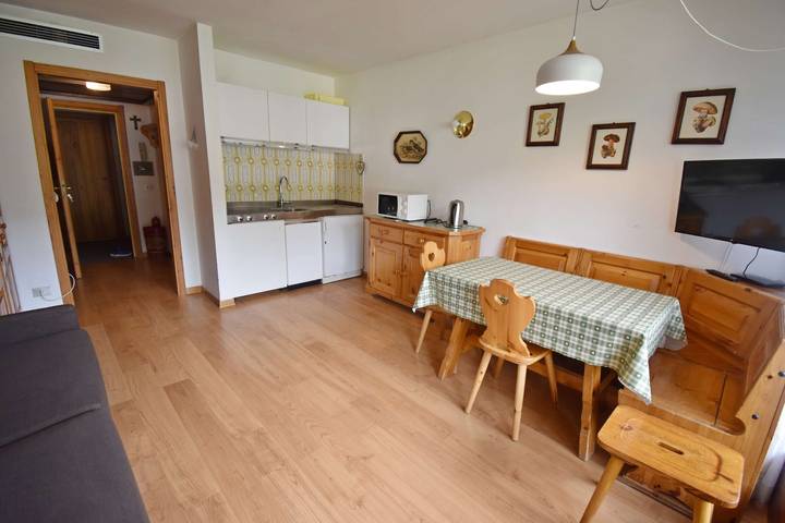 Gîte pour 4 personnes, avec vue sur le lac et balcon, animaux acceptés à Madonna di Campiglio - 4