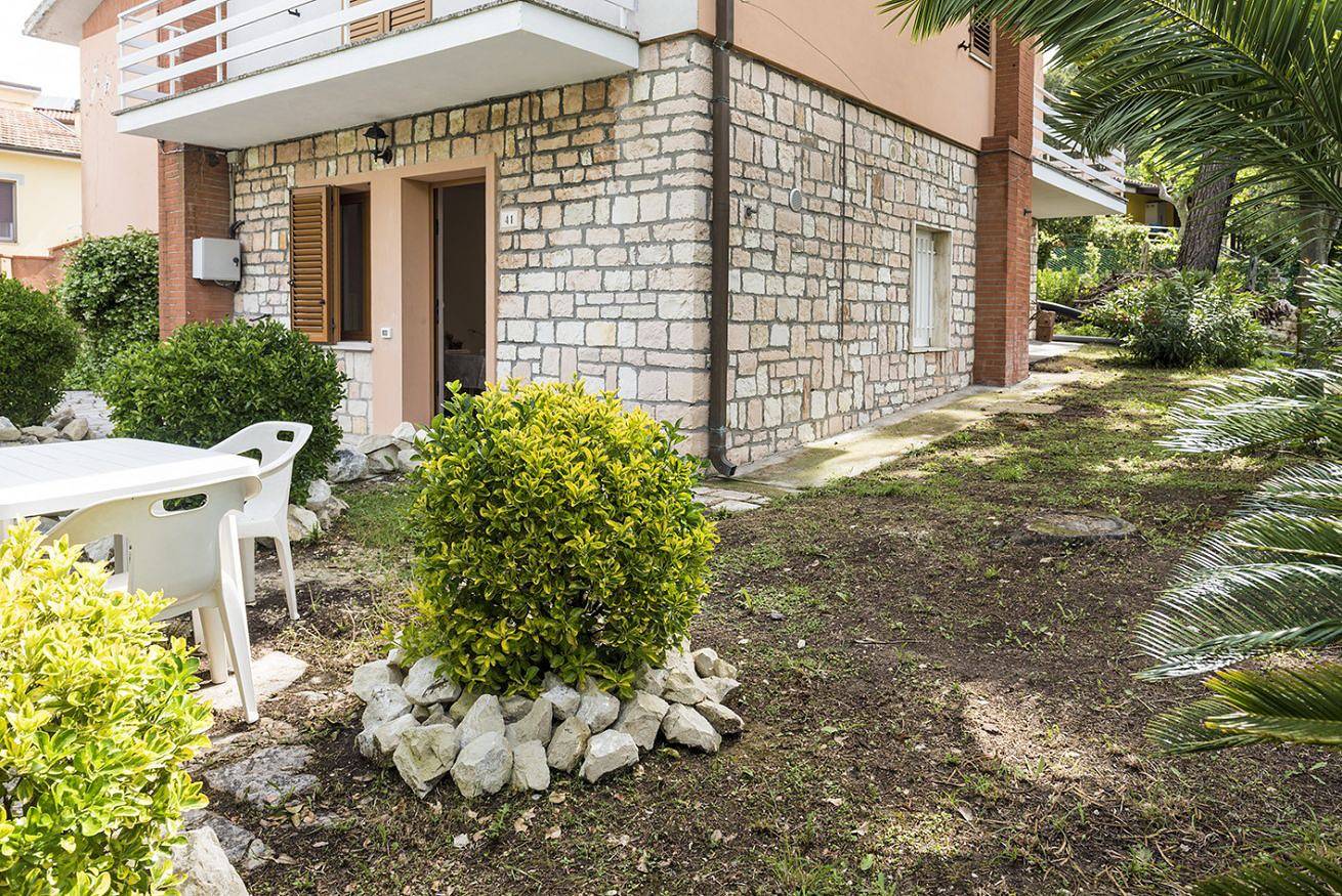 Appartamento intero, A30 - Poggio, nuovo bilocale con giardino in Monte Conero, Ancona (Italia)