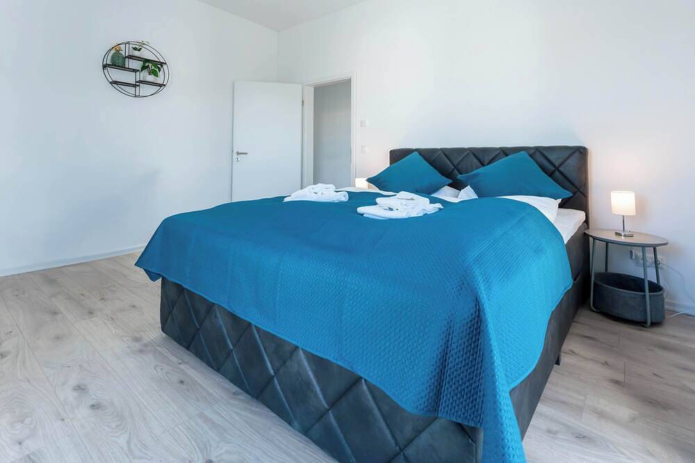 Ganze Wohnung, Lit Living: Luxus | Box Spring | Parking in Altenstadt, Wetterau