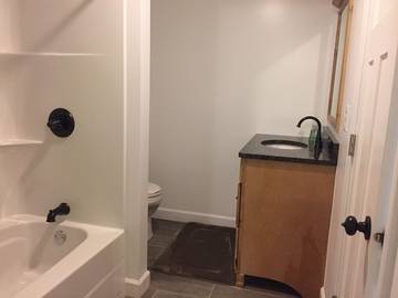 Lake House for 22 Guests in Ohio, USA, Picture 3