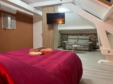 Chambre d’hôte pour 2 personnes, avec jardin à Lanzac