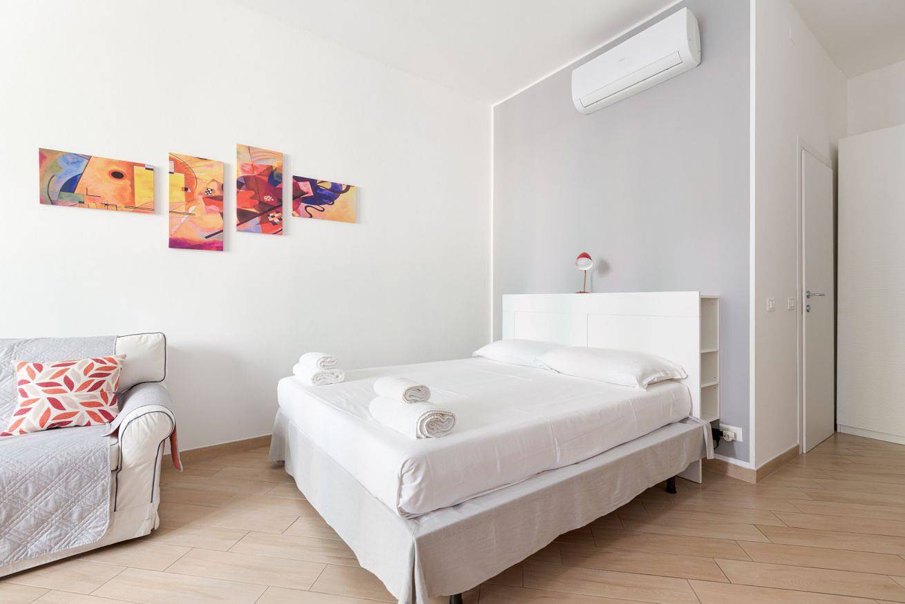 Apartamento entero, Milan Savona Area Bright Studio x3 in Giambellino-Lorenteggio, Milán