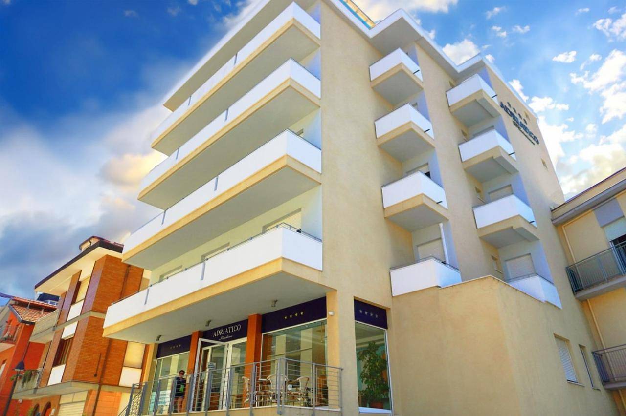 Residence Adriatico in Gabicce Mare, Pesaro-Urbino