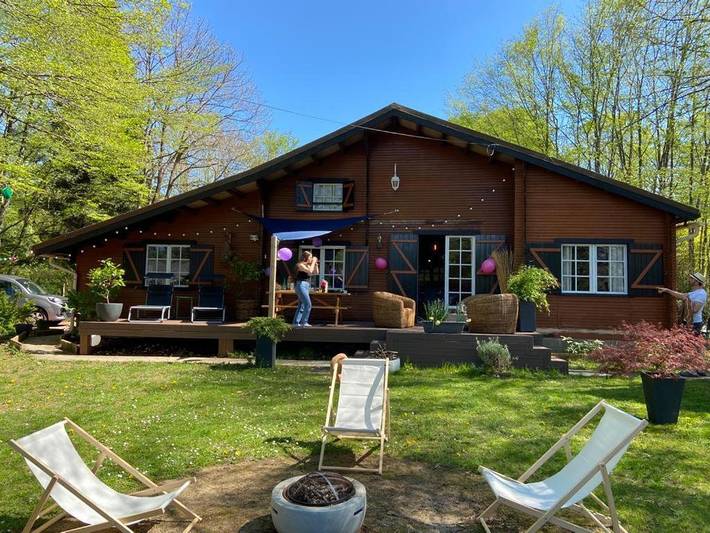 Chalet pour 6 personnes, avec Terrasse ainsi que Jardin et Vue