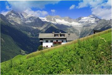 Ferienhaus für 4 Personen, mit Balkon und Sauna sowie Ausblick, mit Haustier in Südtirol