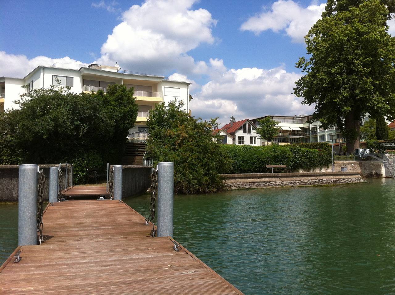 Ganze Ferienwohnung, Haus Delphin Fam. Waggershauser - Ferienwohnung Haus Delphin Waggershauser 75qm, 1 Schlafzimmer, max. 2 Erwachsene und 2 Kinder (Extrabetten im Wohnraum) in Bayerisch Schwaben