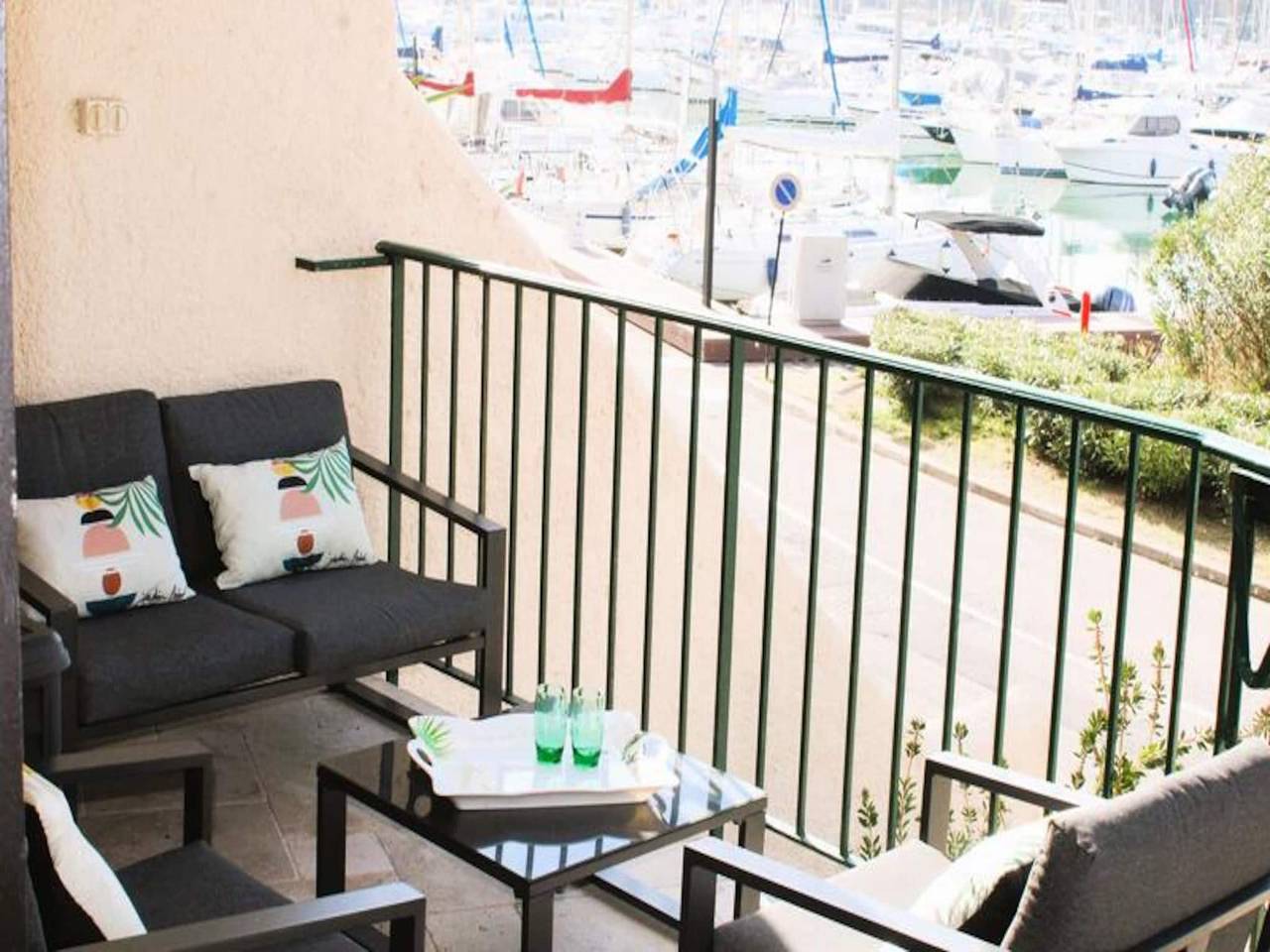 Appartement entier, Appartement à Cogolin avec vue sur la marina in Port Cogolin, Cogolin