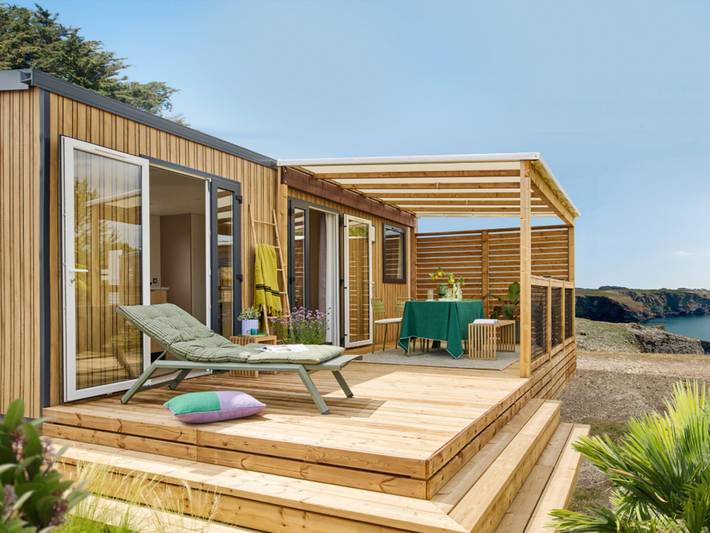 Camping pour 4 personnes, avec piscine