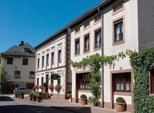 Ferienwohnung für 4 Personen, mit Balkon und Terrasse sowie Garten in Minheim