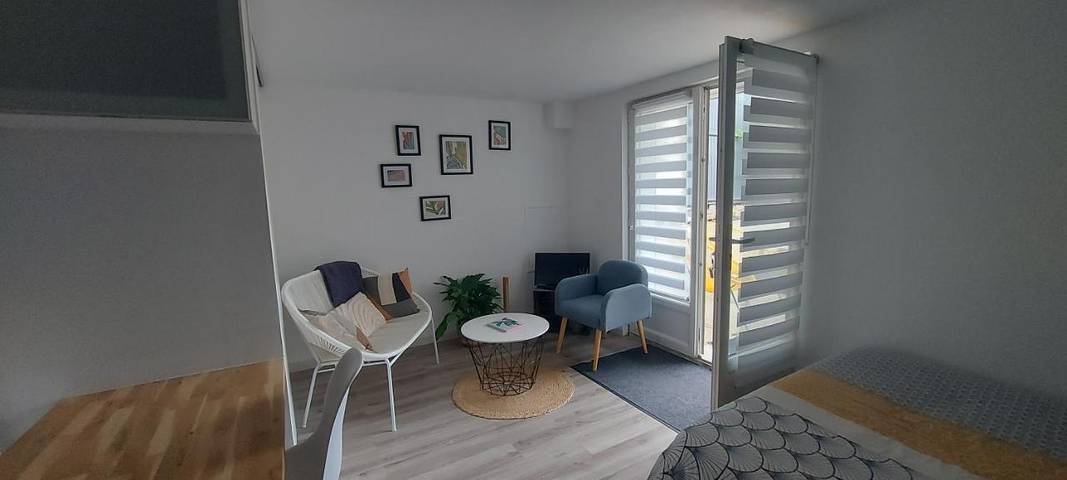 Gîte pour 2 personnes, avec terrasse à Écouflant - 2