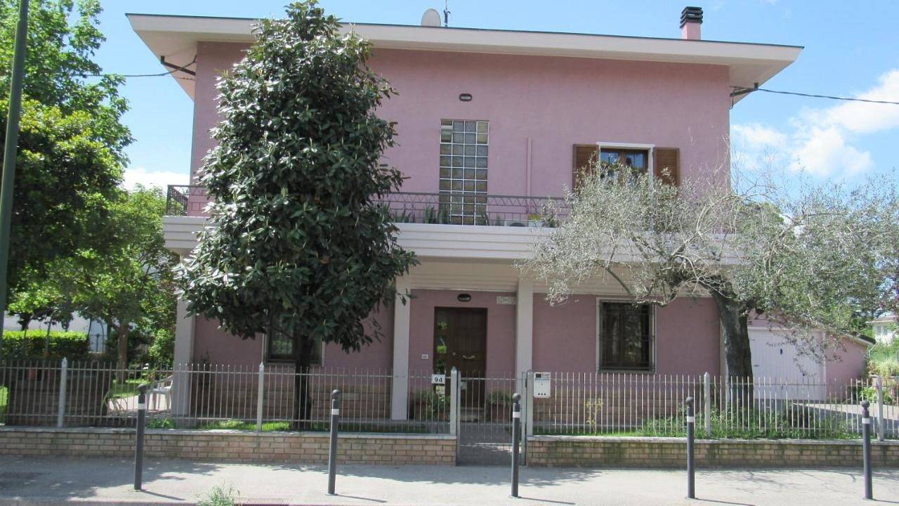 Casa vacanze sweet home in San Giovanni in Marignano, Province de Rimini