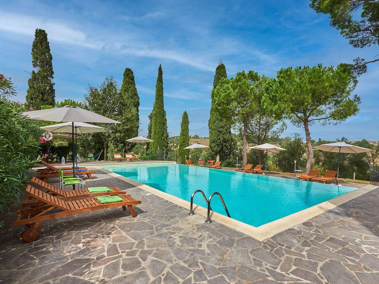 Ganze Wohnung, Rosa castellett' Wohnung mit Pool in Torrita di Siena, Siena Provinz