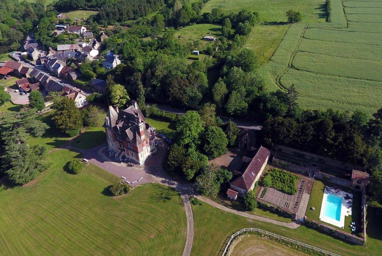 Double Room with Garden View in Cahan, Région d'Argentan