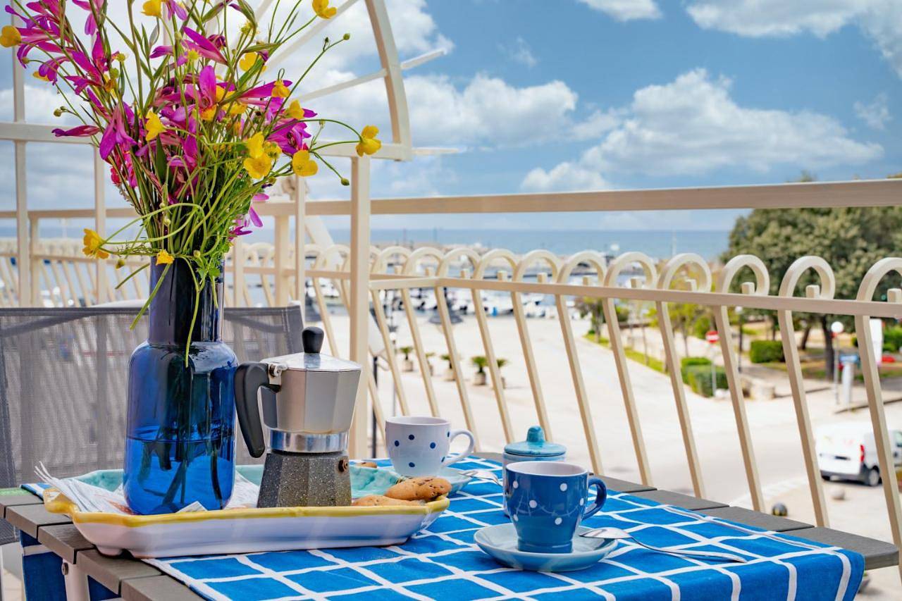 Holiday Home with Sea View in Spiaggia sotto la torre, Casal Velino