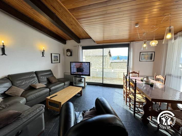 Gîte pour 6 personnes, avec terrasse, animaux acceptés à Font-Romeu-Odeillo-Via - 3