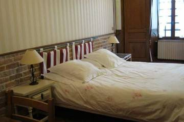 Maison De Vacances pour 5 Personnes dans Vitrac (Cantal), Massif central, Photo 4