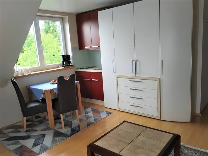 Ganze Wohnung, Ferienwohnung 'Diepold' mit Bergblick, Gemeinschaftsgarten und Wi-Fi in Wasserburg (Bodensee), Bayerisch Schwaben