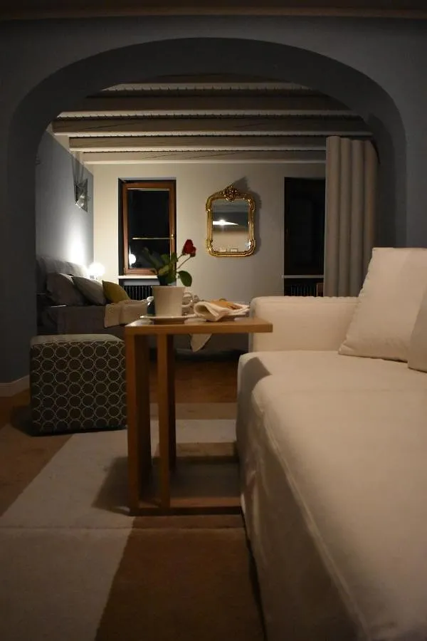 Guesthouse for 4 people, with view and garden as well as sauna - 1